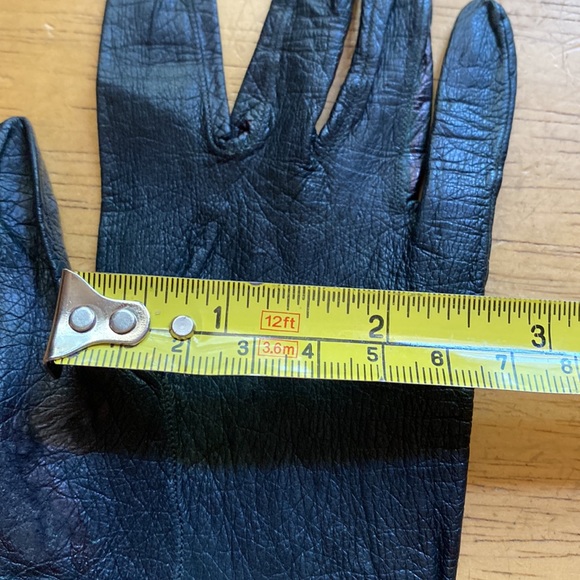 Vintage womens gloves, leather, Jouvin made In Paris. - Picture 7 of 7